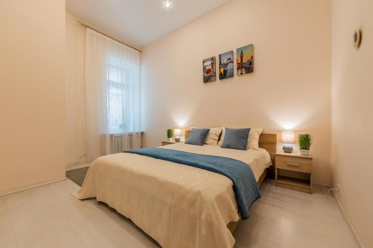 2К Квартира Між Майданом Та Софією Київською Apartment Exterior foto