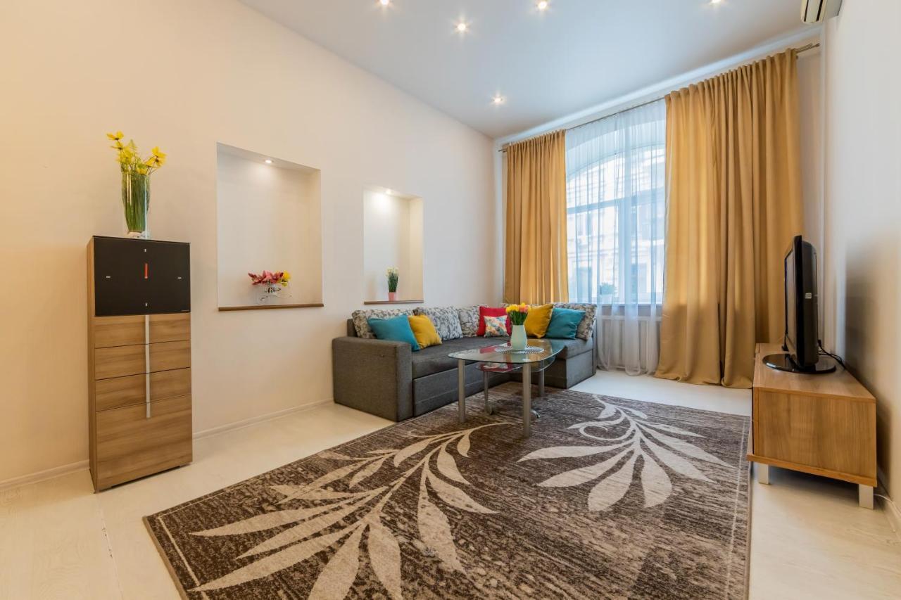 2К Квартира Між Майданом Та Софією Київською Apartment Exterior foto