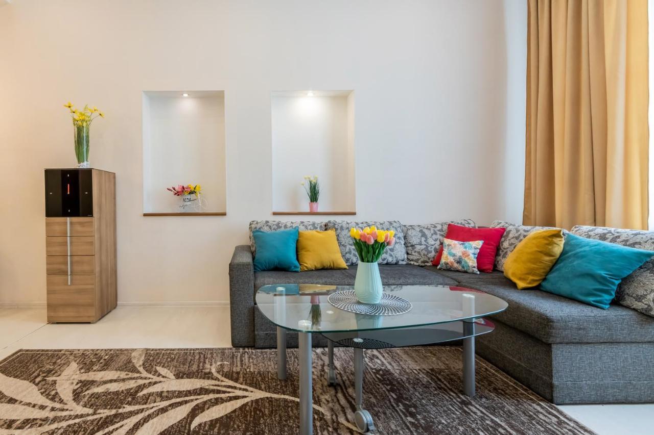 2К Квартира Між Майданом Та Софією Київською Apartment Exterior foto